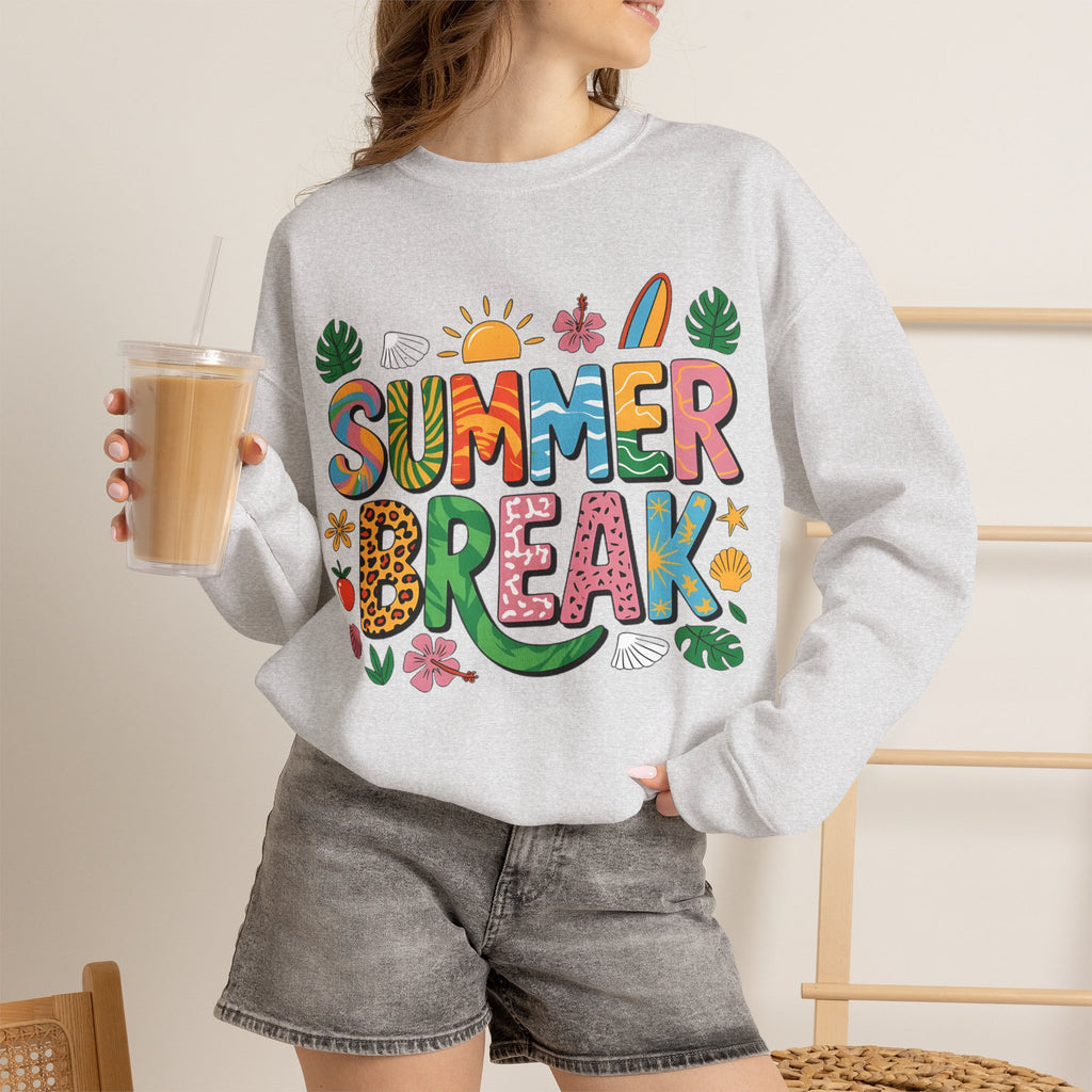 Summer Break Graphic Women's Heavy Blend Crewneck Sweatshirt