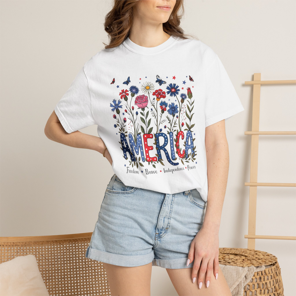 America Floral Shirt | Patriotic Wildflower Shirt for Women | 4th of July Flower Tee | Cute Americana Graphic Shirt