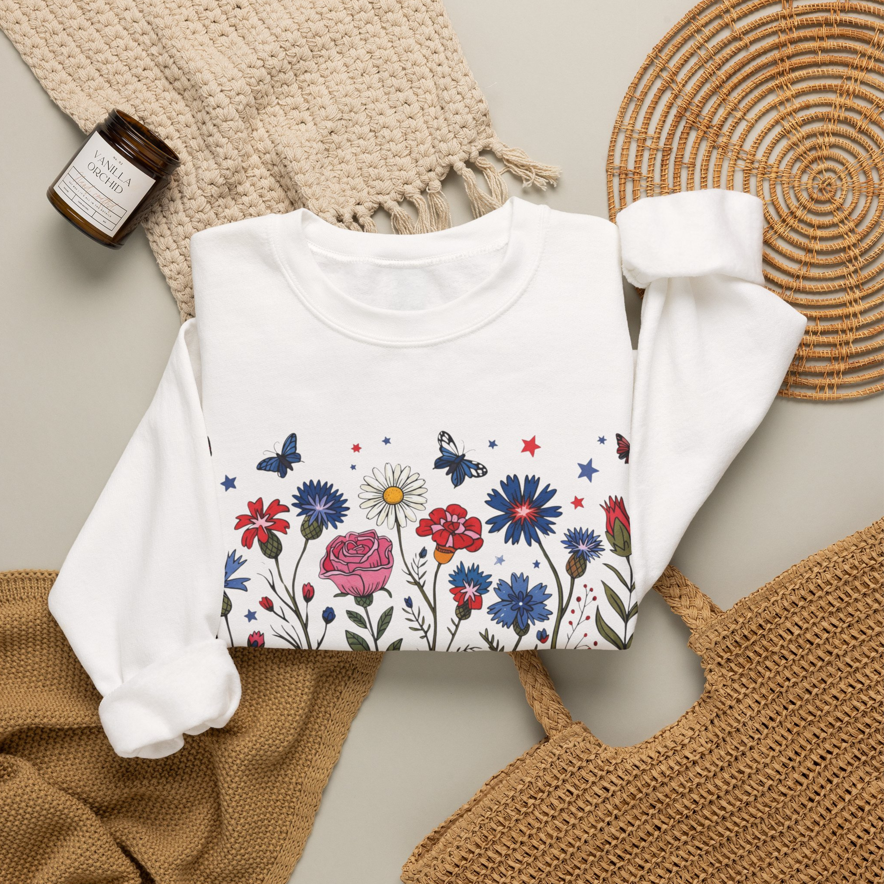 America Floral Sweatshirt | Patriotic Wildflower Crewneck for Women | 4th of July Floral Sweatshirt | Cute Americana Sweatshirt