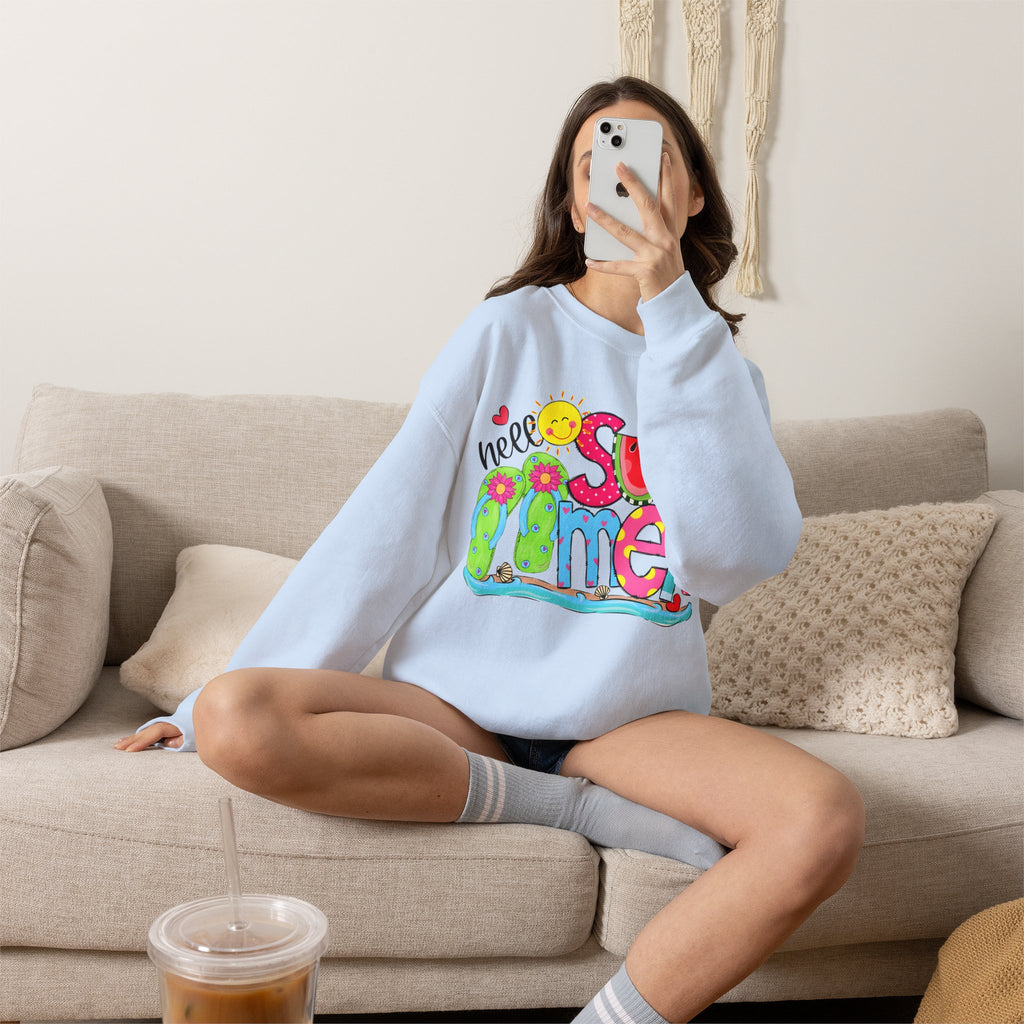 Hello Summer Women's Heavy Blend Crewneck Sweatshirt