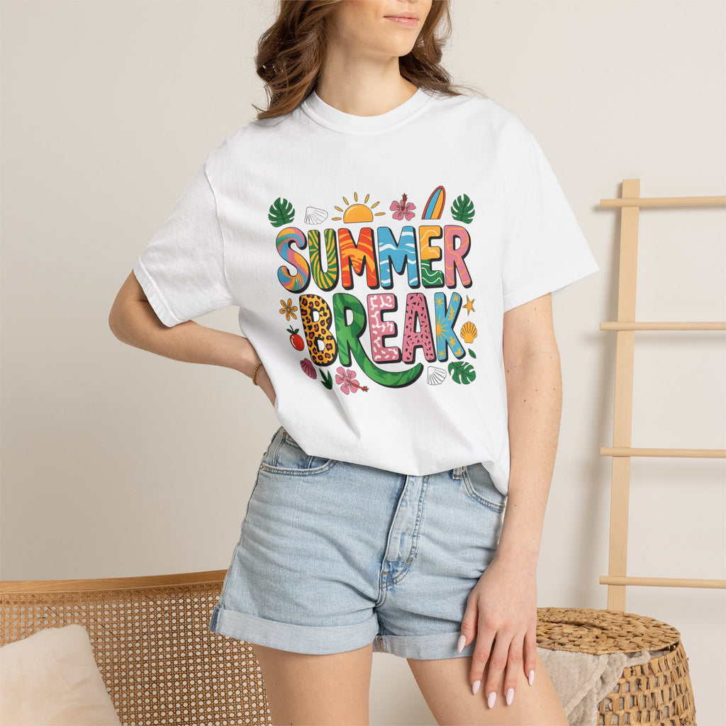 Summer Break Graphic Women's Comfort Colors T-shir